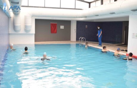 hydrotherapy group exercise after limb lengthening surgery
